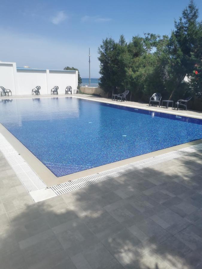 Seascape 501 Appartement Larnaca Buitenkant foto
